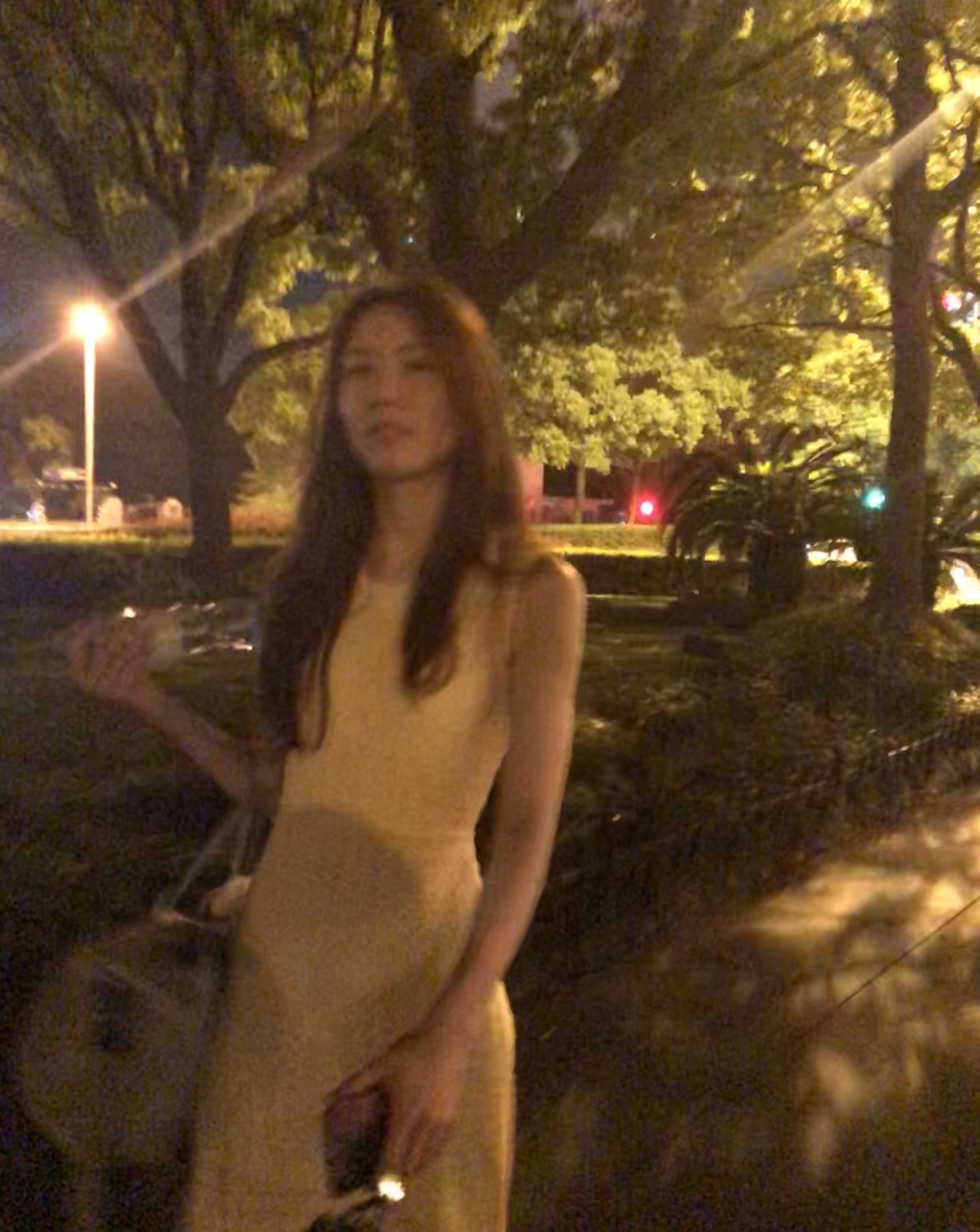 气质不错的小姐姐