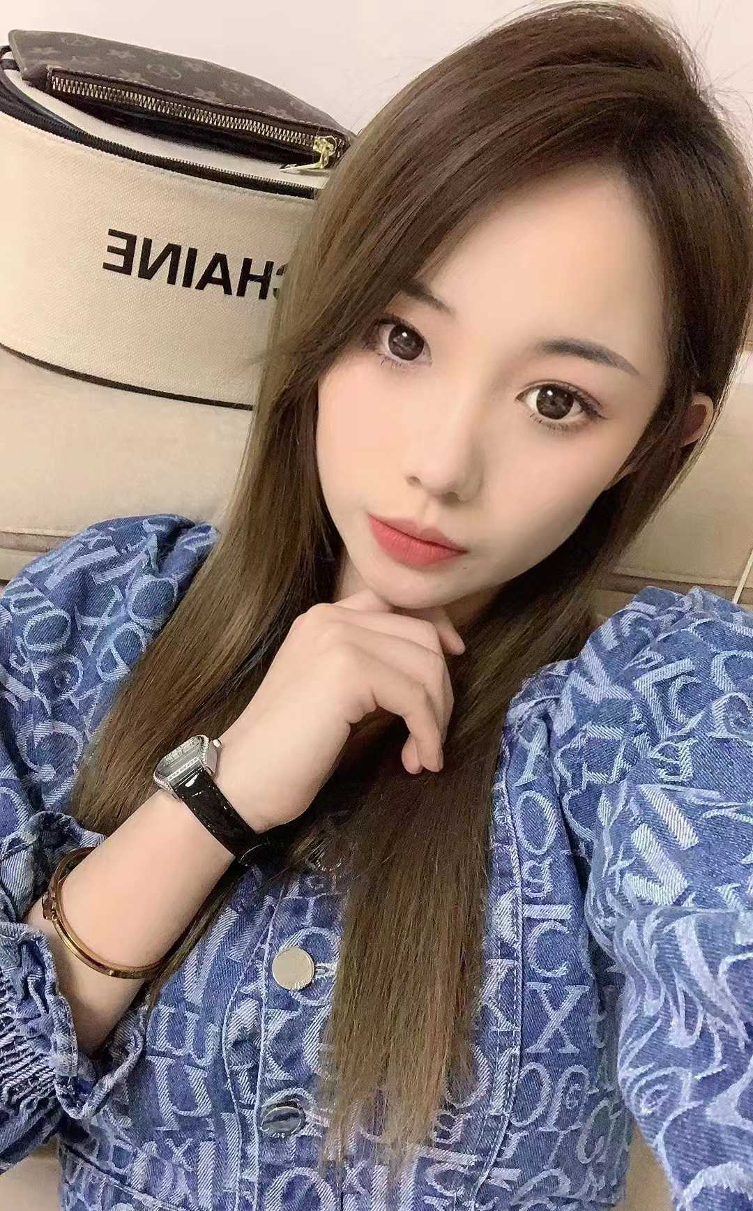 漂亮大方善解人意 自己开发 值得一去