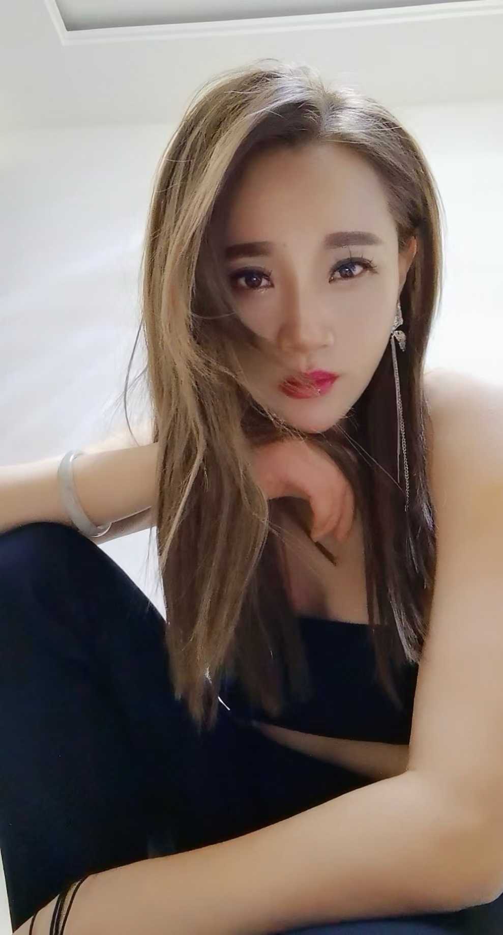 呼市漂亮的小草原妹妹