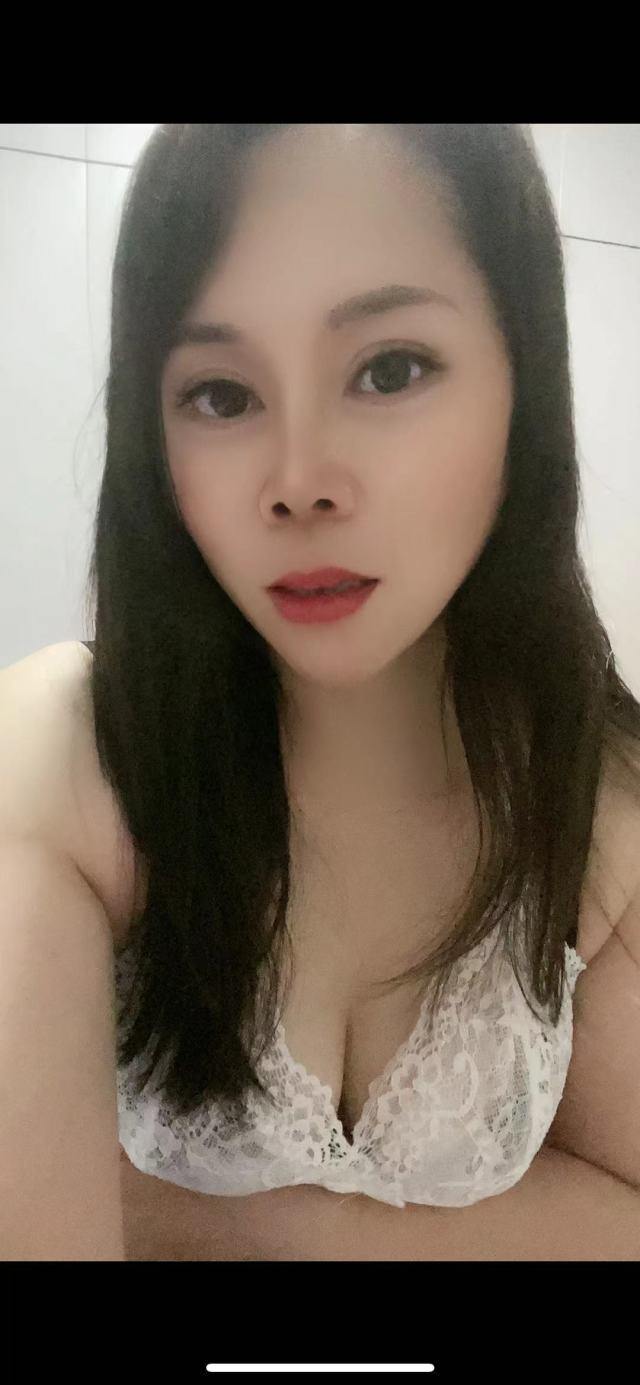 气质少妇，喜欢良家的可以试一下