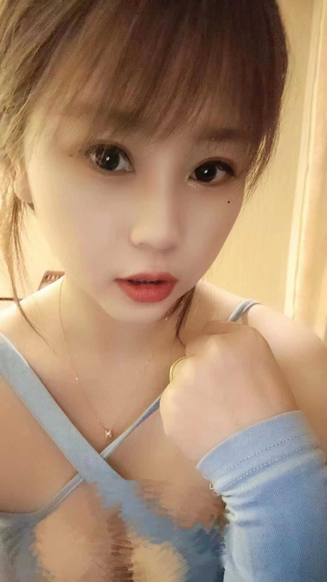 00后的妹子，服务一流