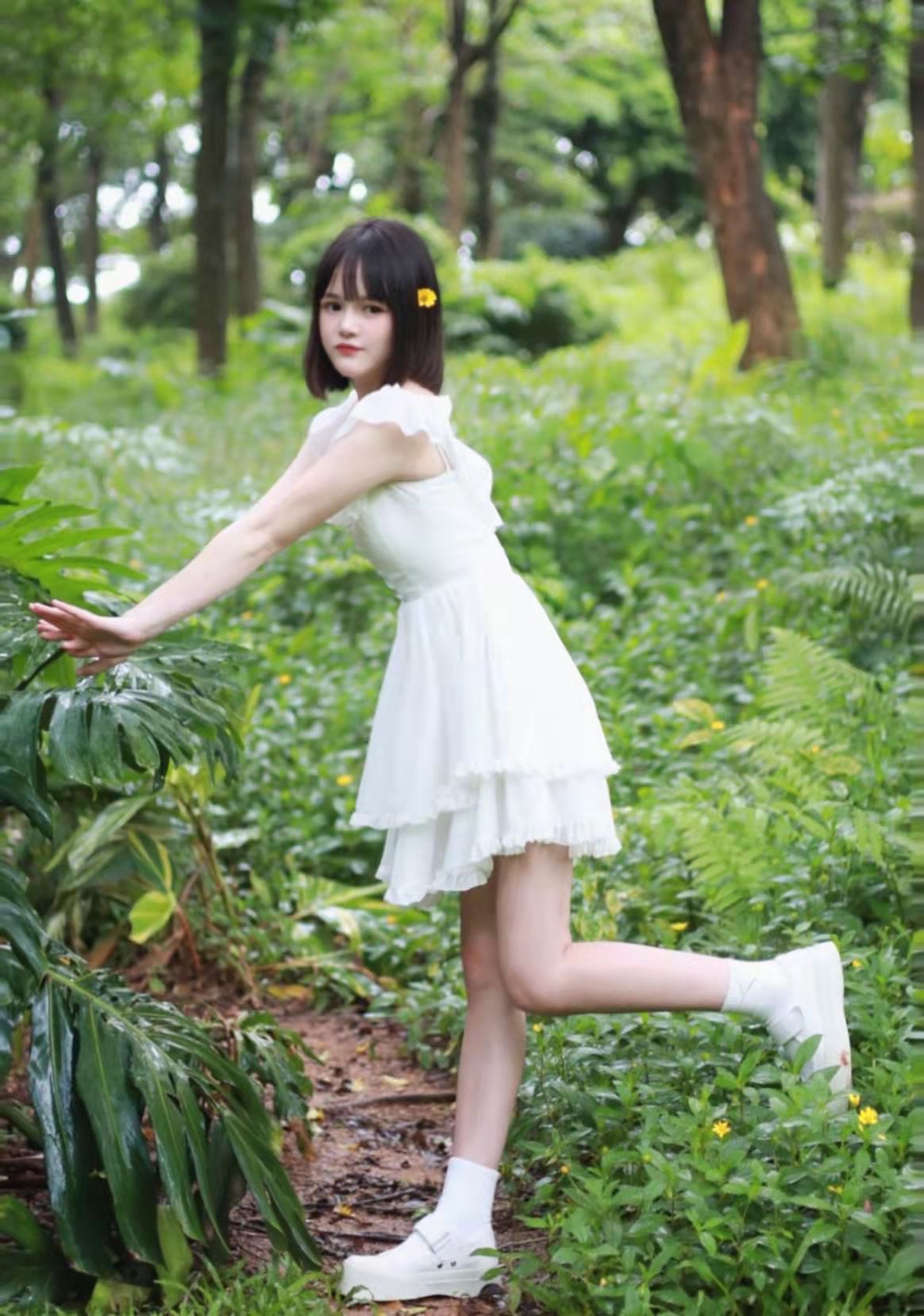 暑假兼职04年在校学生