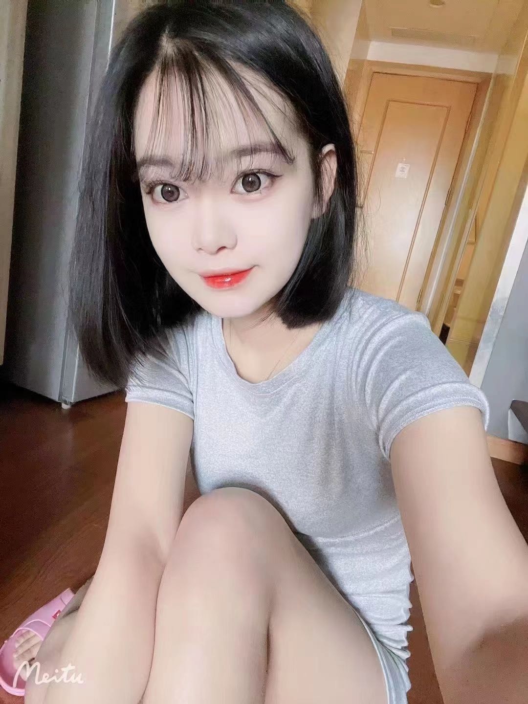 学生妹兼职，人照和一