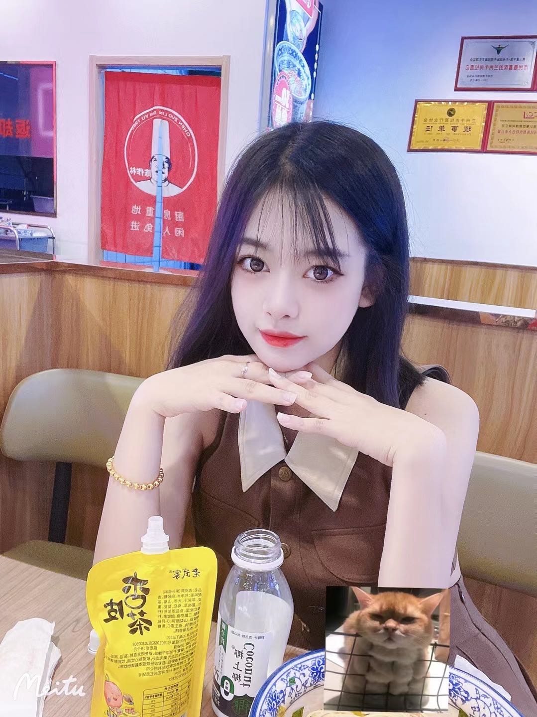 学生妹兼职，人照和一