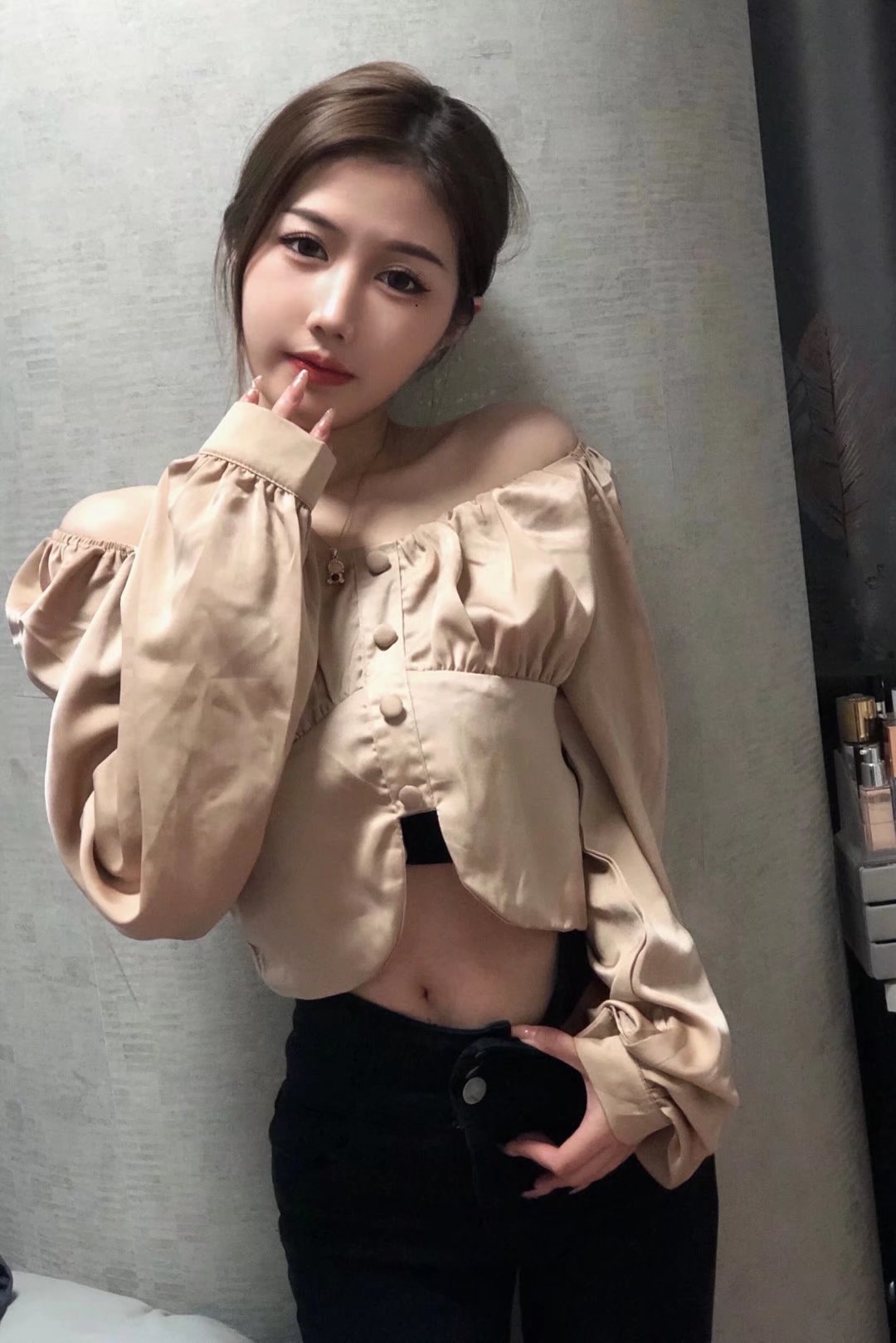 天河超级性感甜的妹子