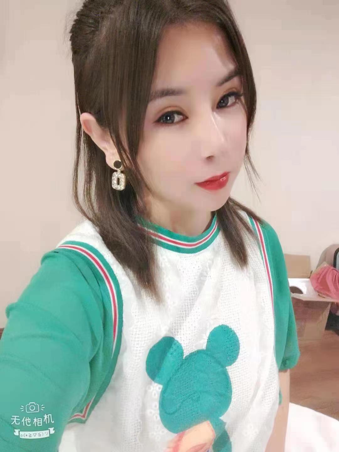 活好健谈，大方主动