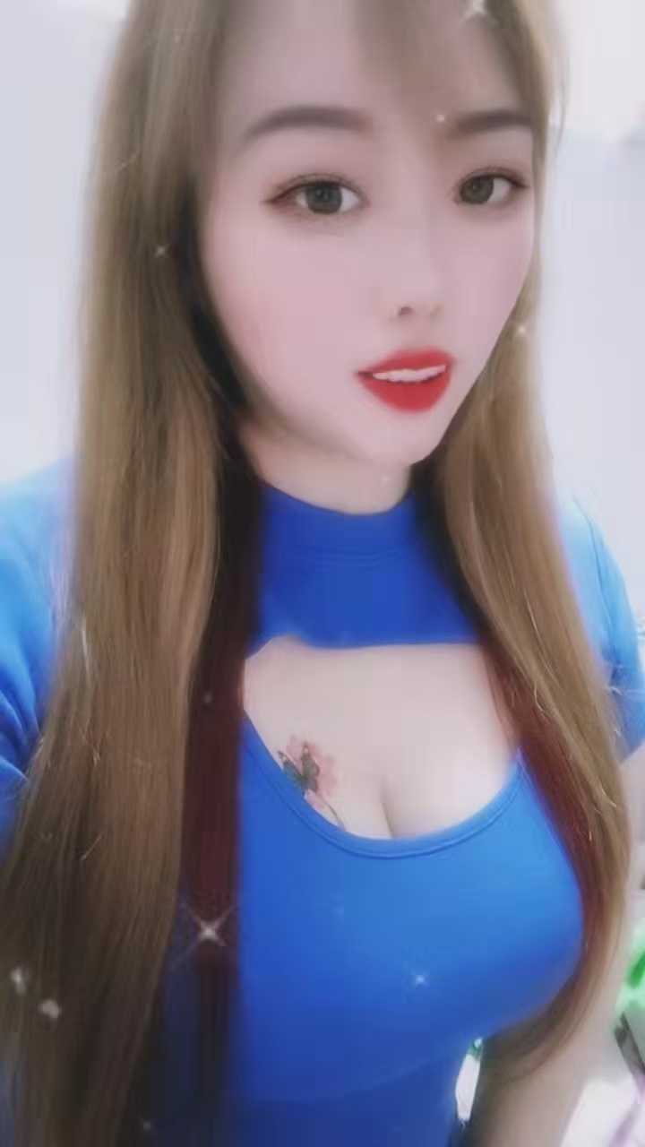 深圳龙华汇海广场极品兼职妹妹