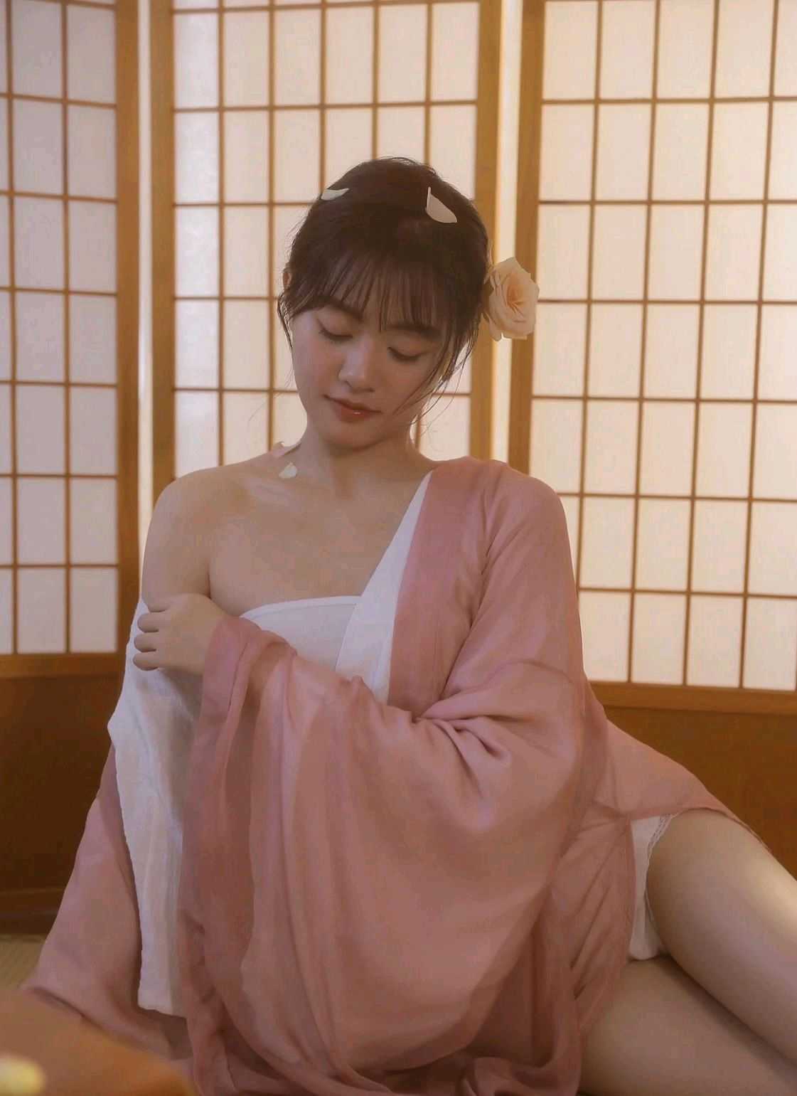 日式裸着采耳spa会所