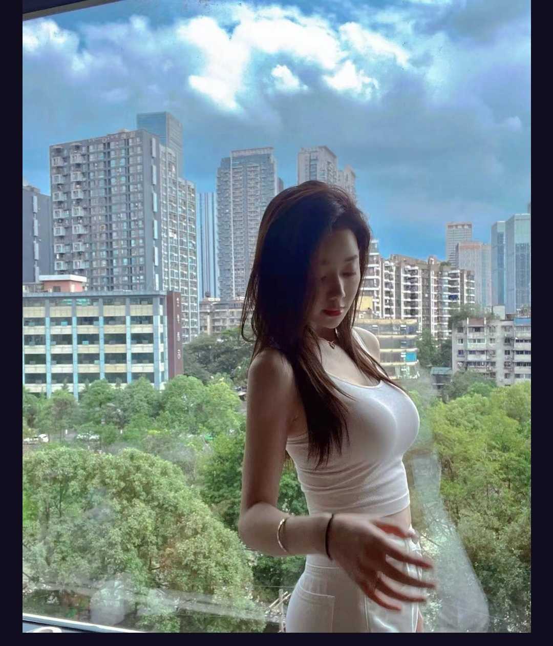 苏州清纯妹子 bb水多还紧 kh好 会挑逗