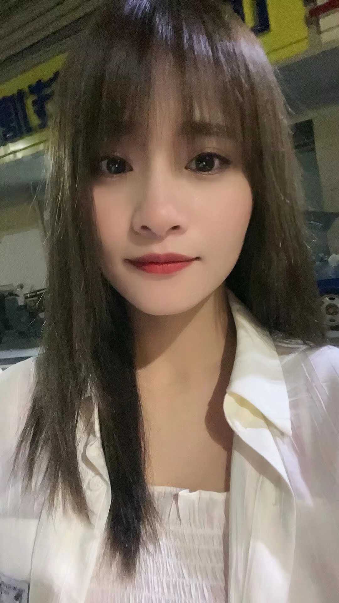 龙华区贤惠爱笑的小妹妹