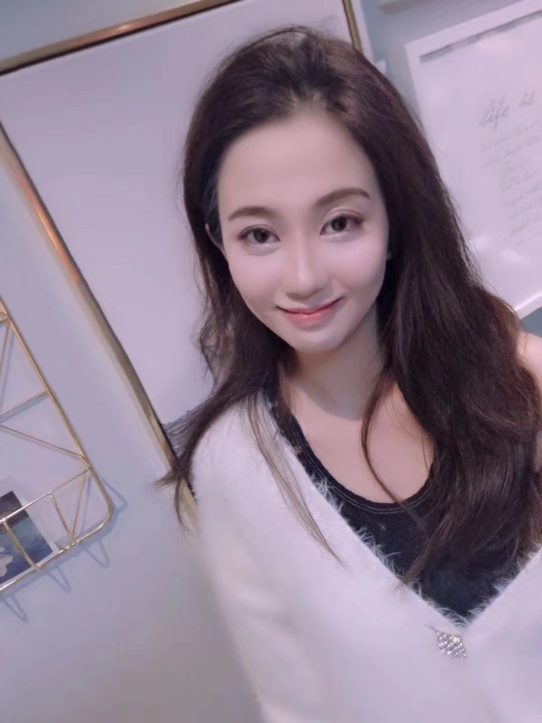 福田下海不久的紧致小妹妹