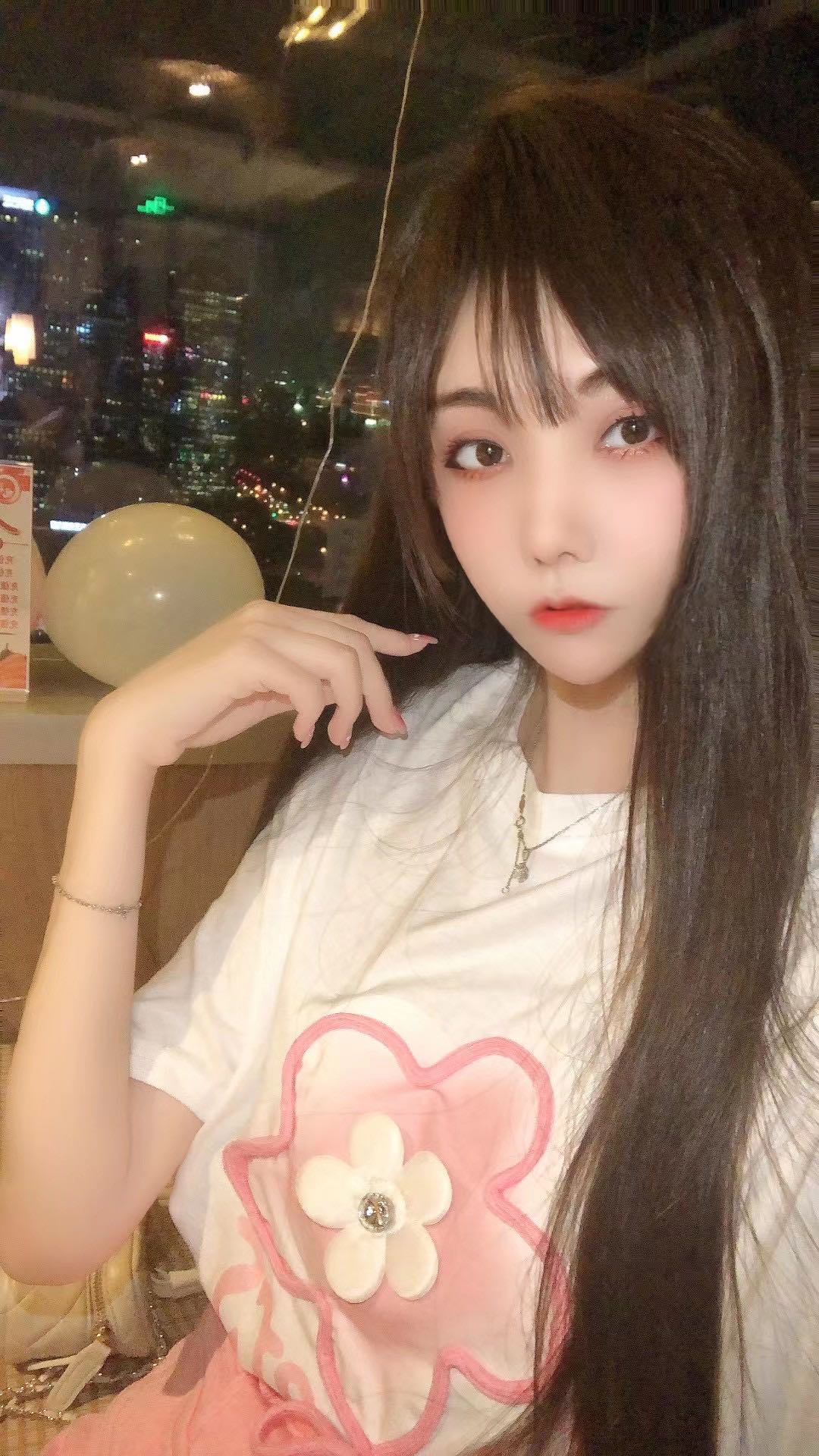 罗湖一个声音很嗲的小姐姐，完美的女友感