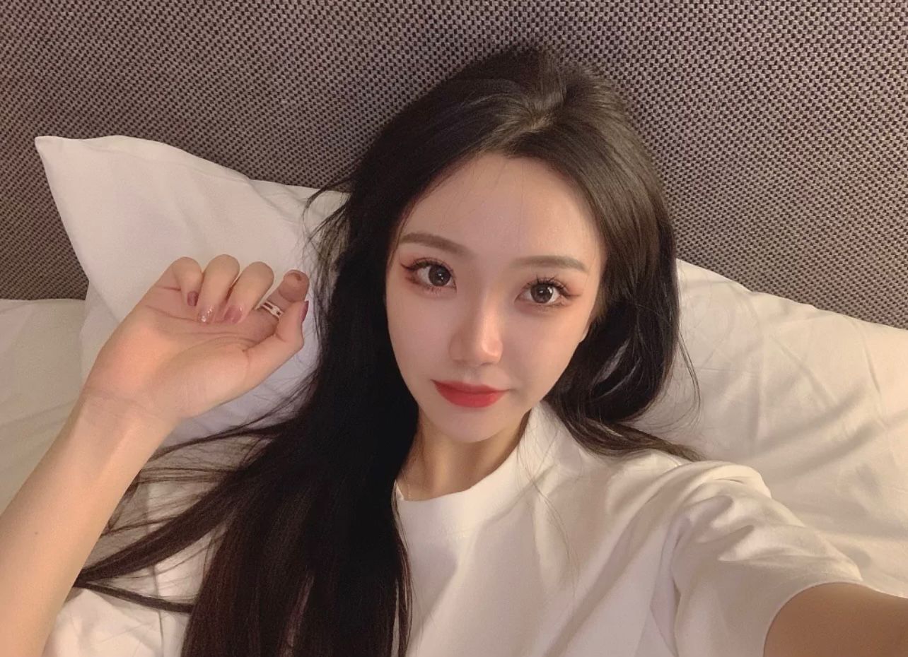 道里区年轻漂亮长发妹子