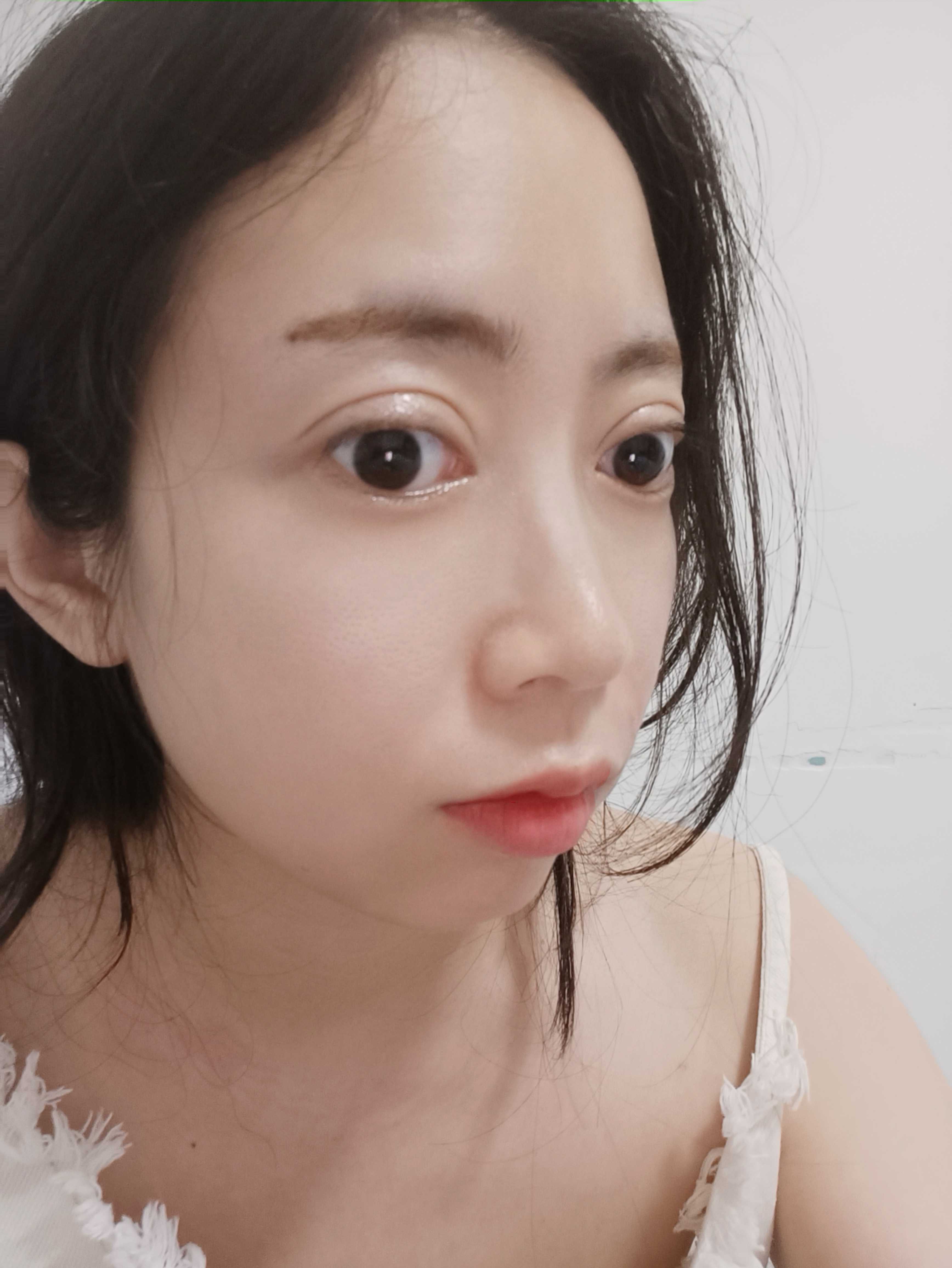 性感又火辣的小美女