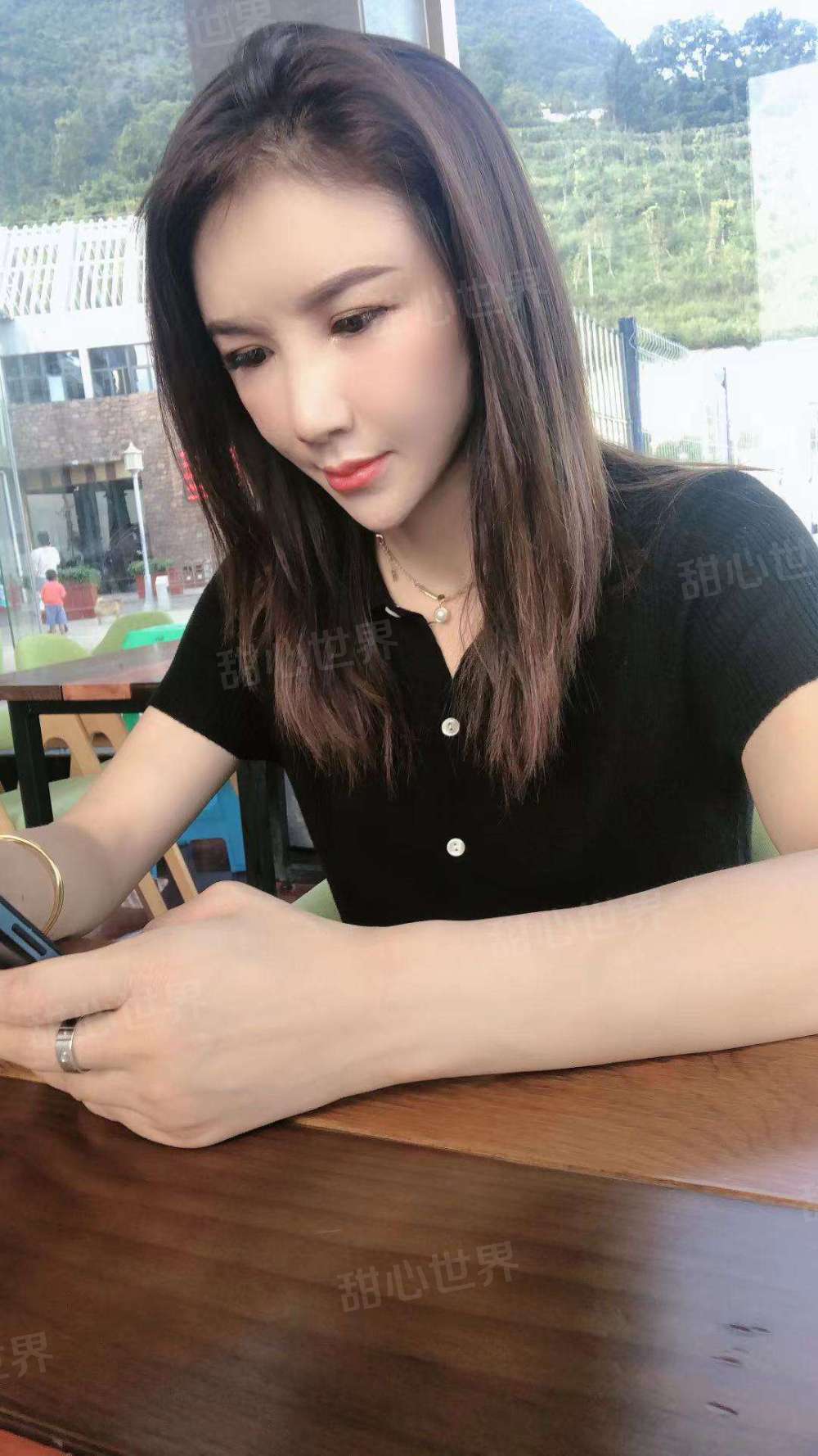 大奶小水库的Sao妹子