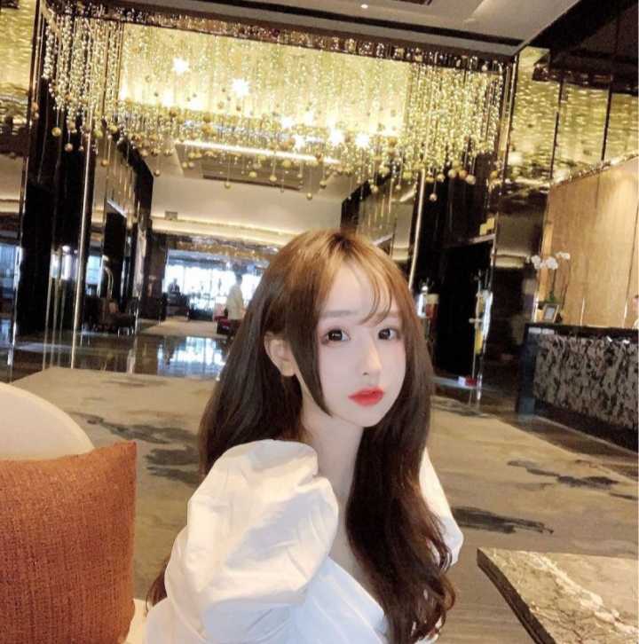 胸大甜美范，水特别多，浪叫不止