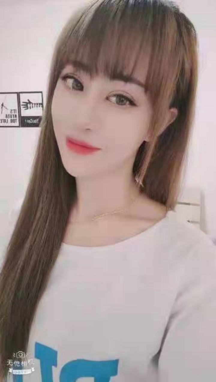 小贤妻的感觉，很自然的叫声