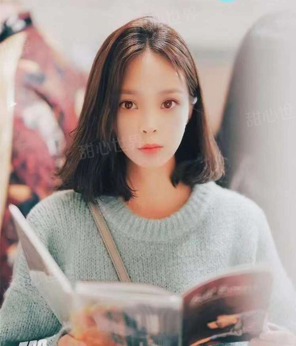 嫩妹子，水多，可扣币，姿势随意