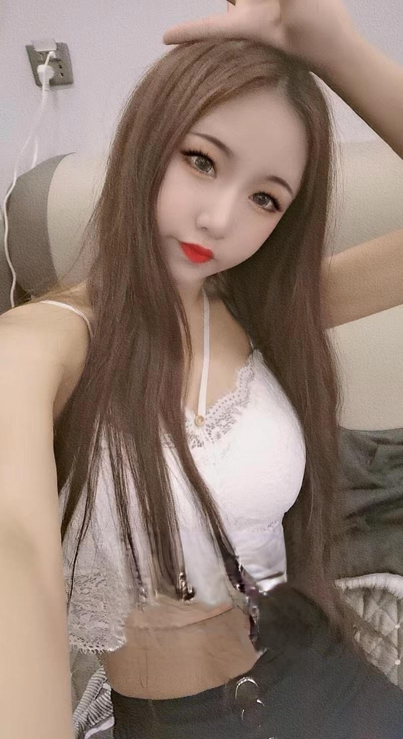 黄埔兼职大胸妹