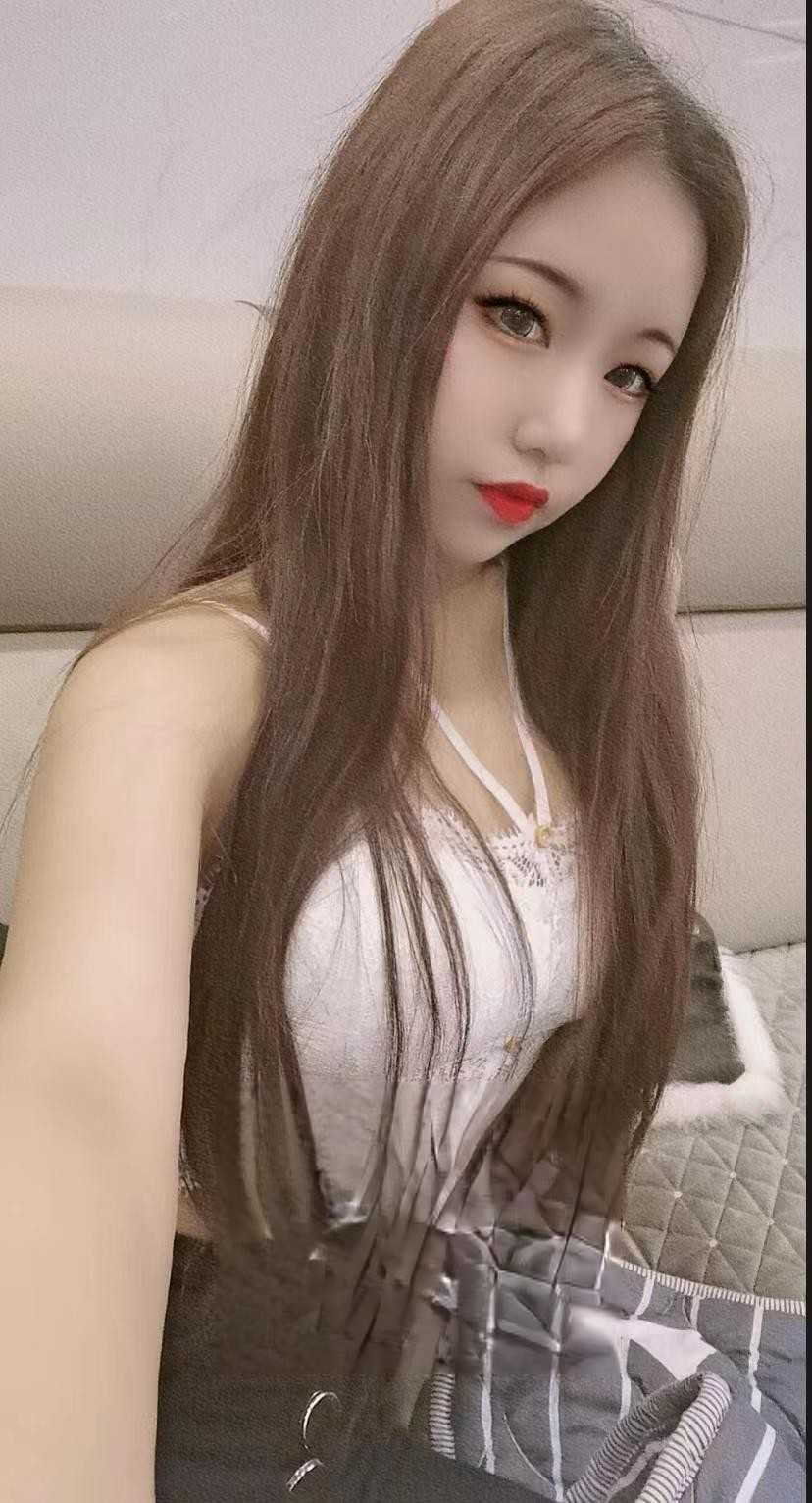 黄埔兼职大胸妹