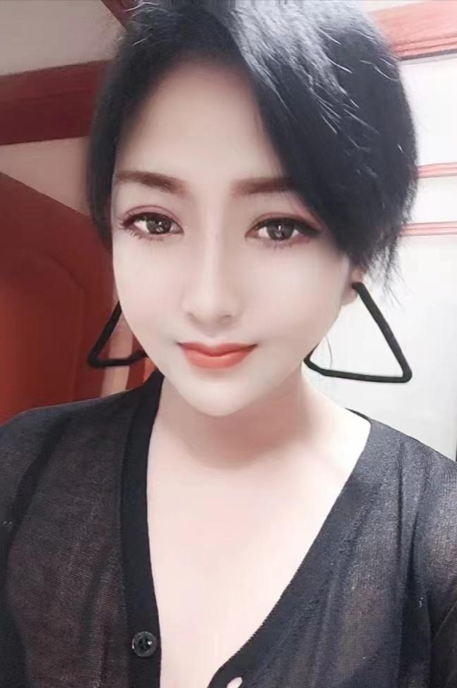 可上门服务，姿势随意，非常配合