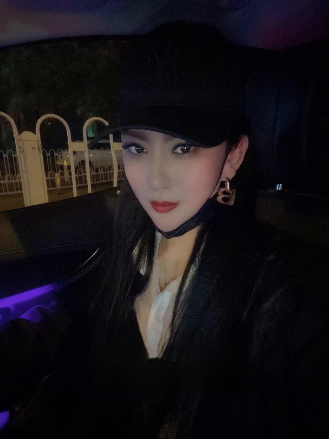 太原市小店区女孩