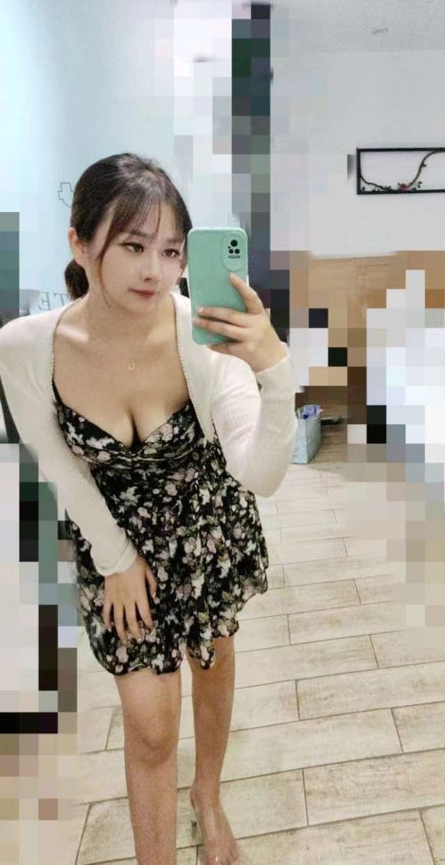 柯桥大胸漂亮妹子