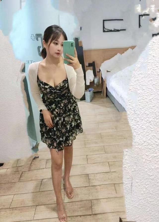 柯桥大胸漂亮妹子