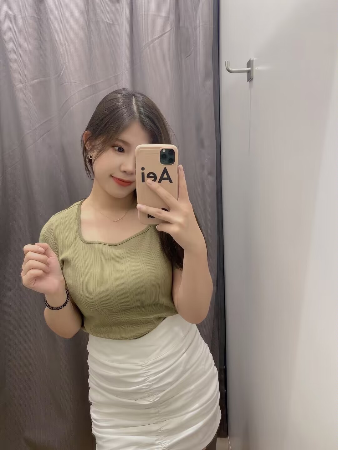 极品大胸鲍鱼妹妹