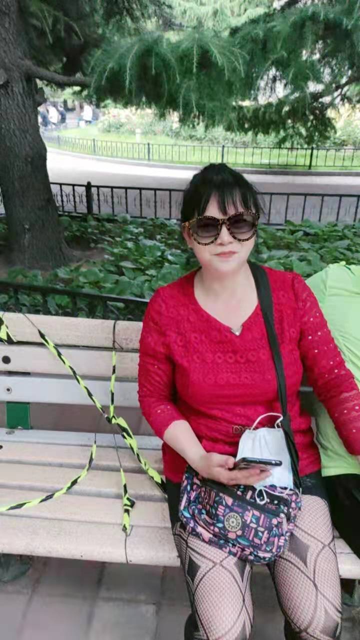 服务不错的少妇姐姐