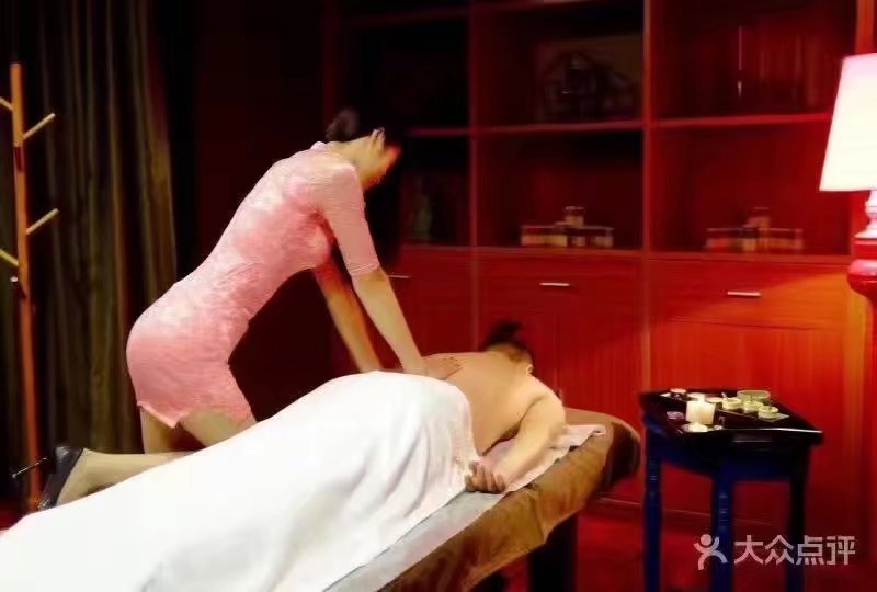 按摩 bt服务手法好