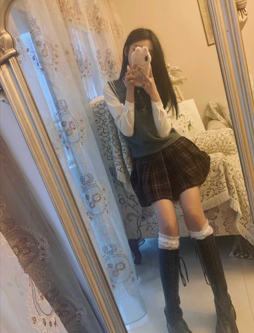 体验在天津河东区的美女安妮