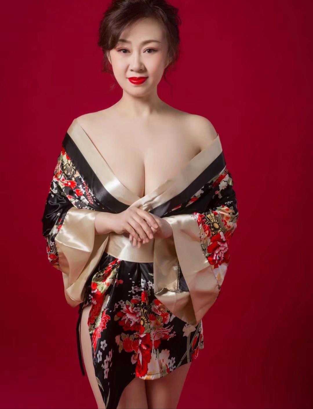 海淀气质熟女鱼美人