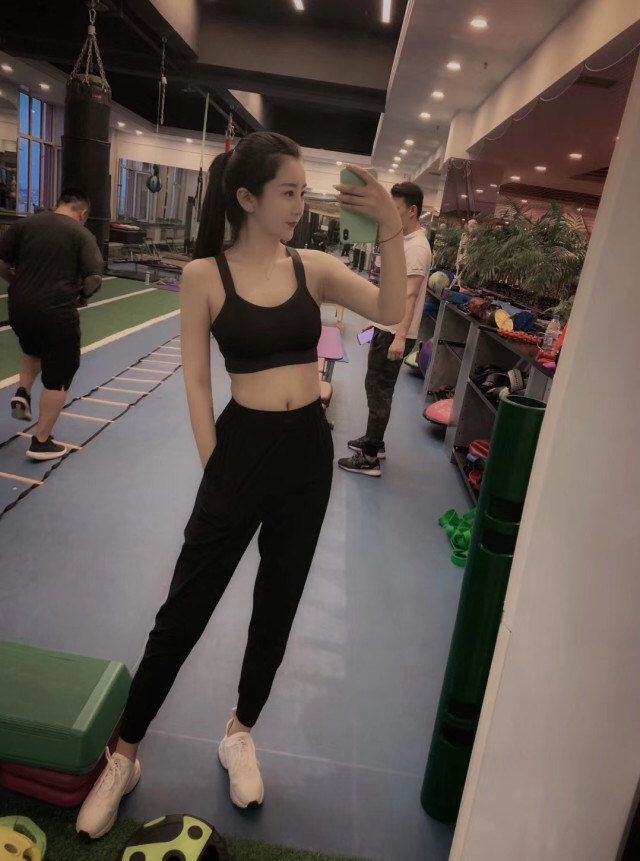 气质范御姐 要颜有颜 要奶有奶