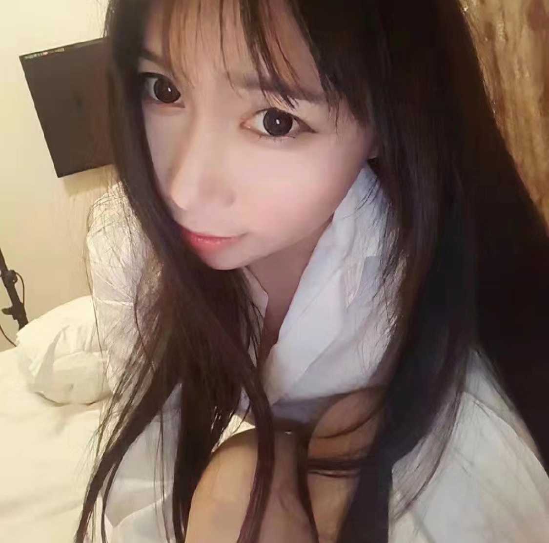 女上位主动的小姐姐