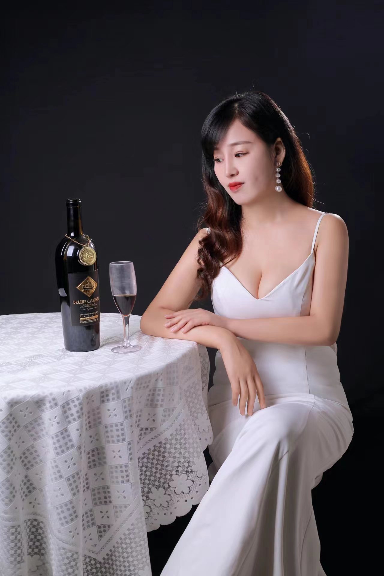 项目多多，36d大胸妹