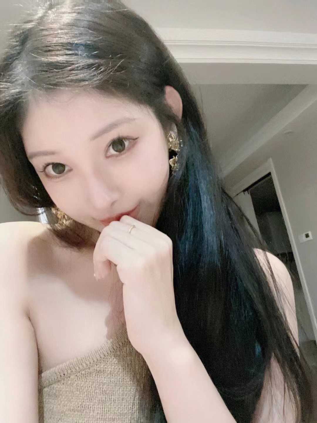 浪到骨子里的小sao货。让你欲罢不能