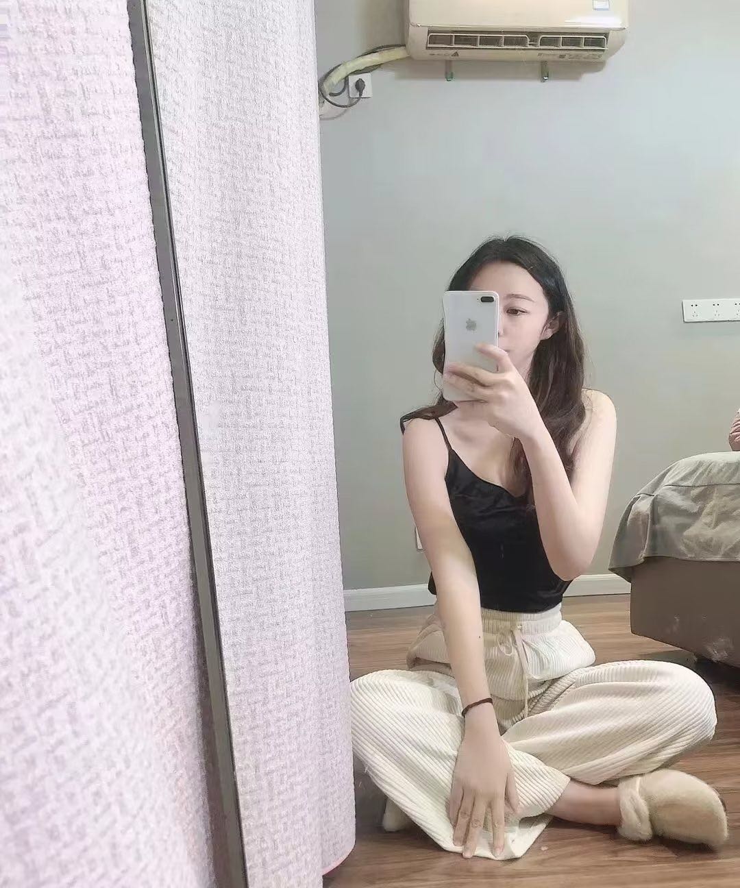 南都中心高颜值小妹