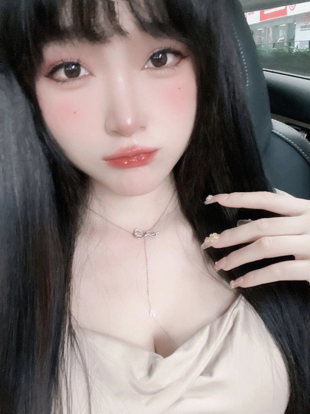 天心区大长腿兼职小妹