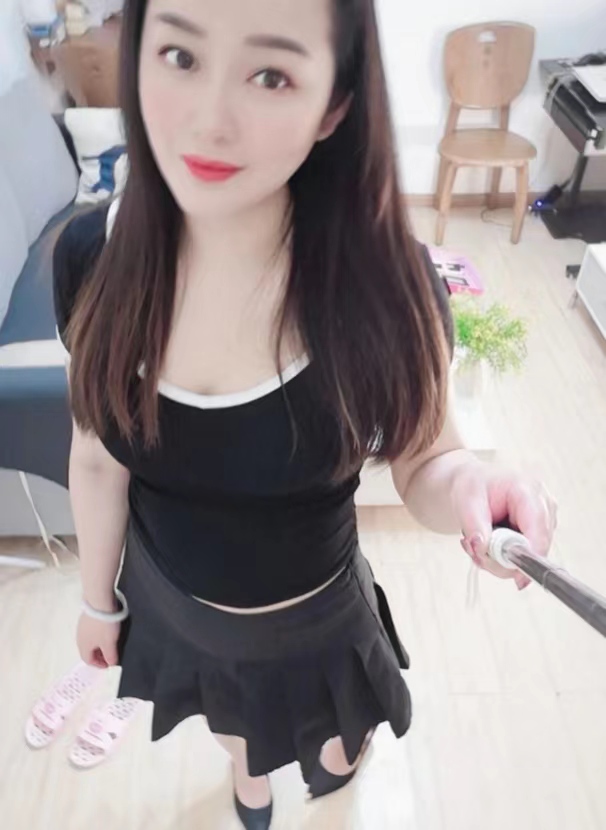 身材和服务一级棒的蝴蝶妹妹