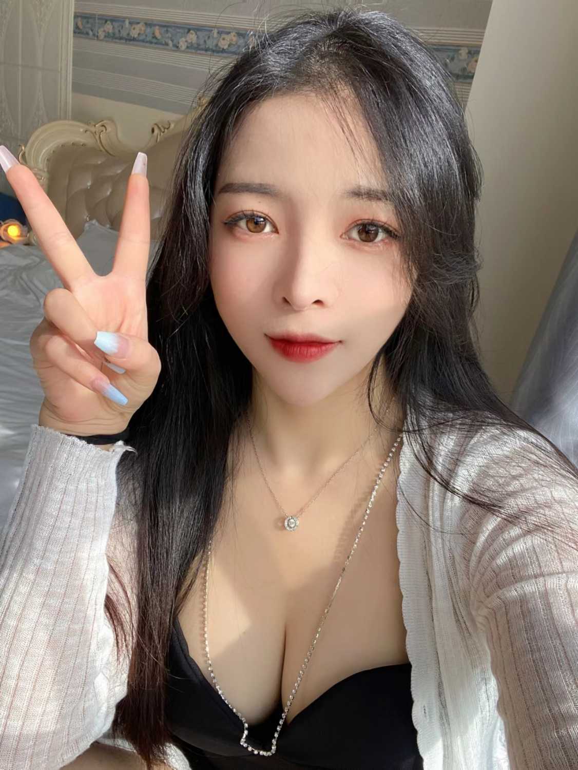 黄埔极品性感嫩妹