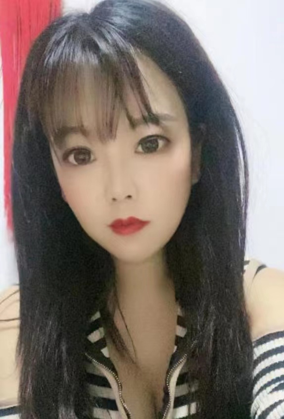 很有韵味的豆豆妹子