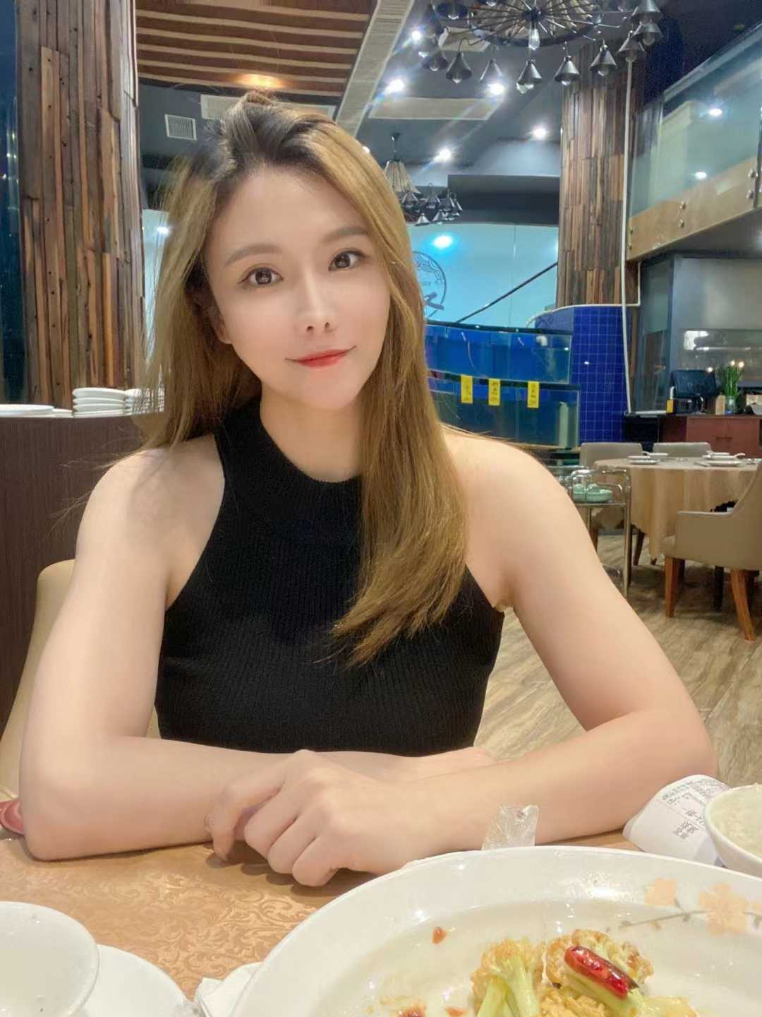 情人式的感觉，互动调情