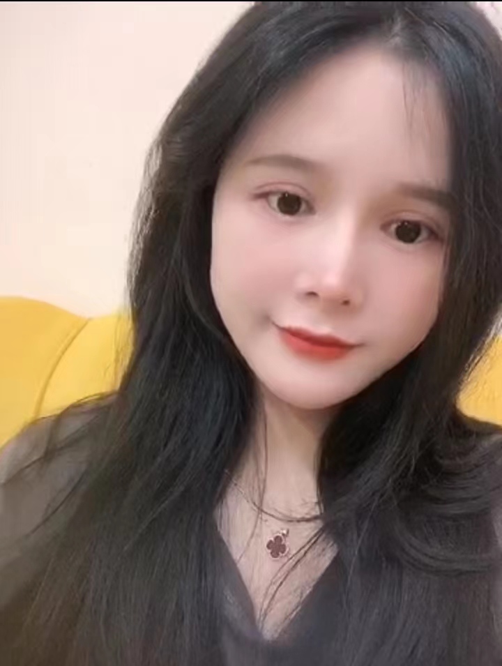 不机车的小妹妹