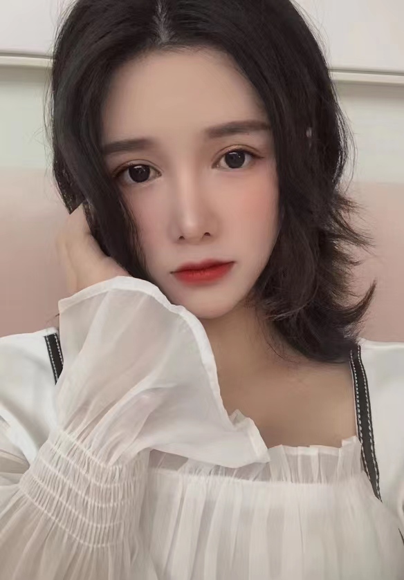 不机车的小妹妹