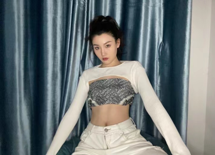 颜值身材都是一绝