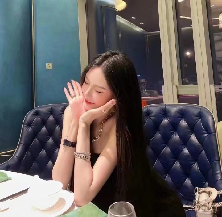 热情话不多，感觉爽爽