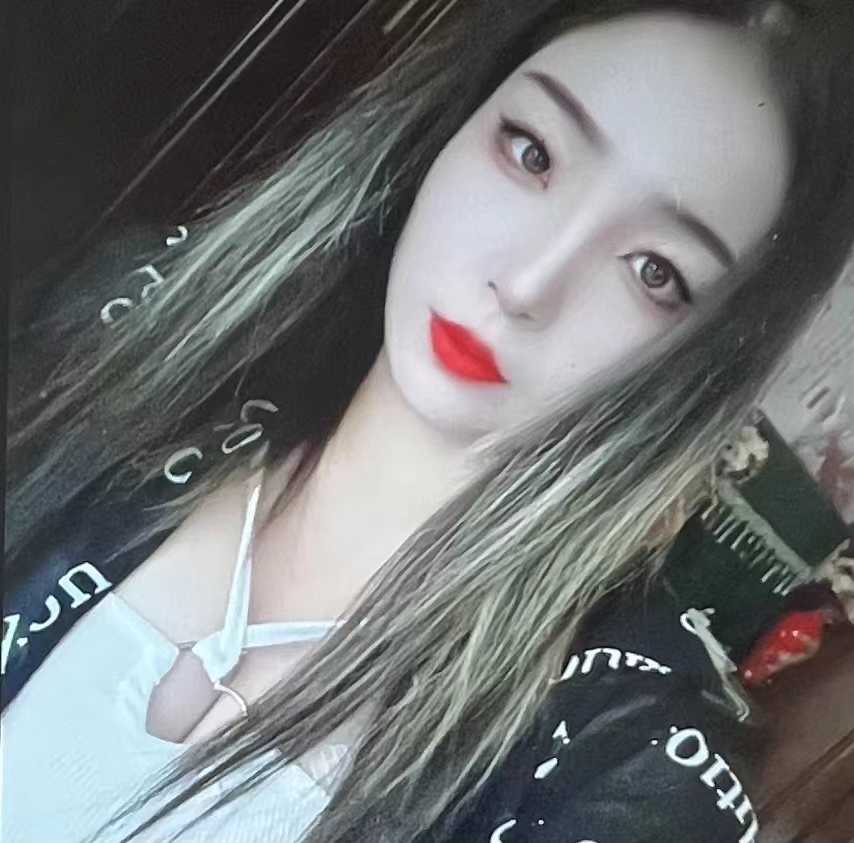 身材好年龄中等少妇