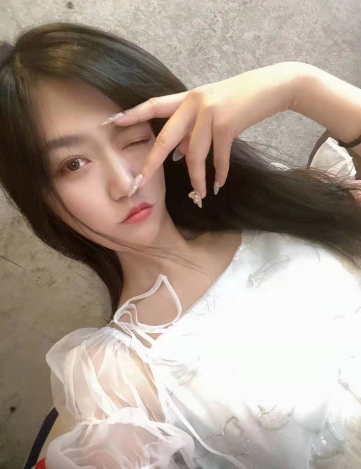 蛋蛋后超级嫩，叫声好听的，水多的一批