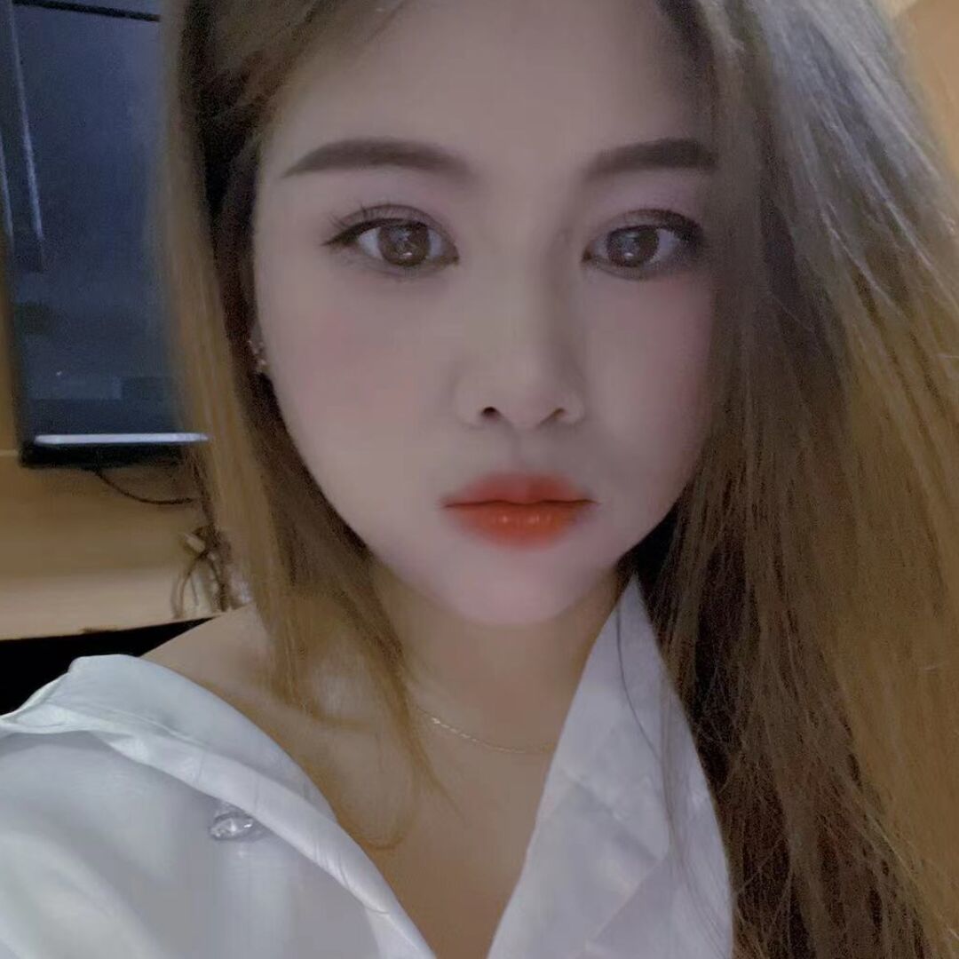 浦东可爱乖巧小梦